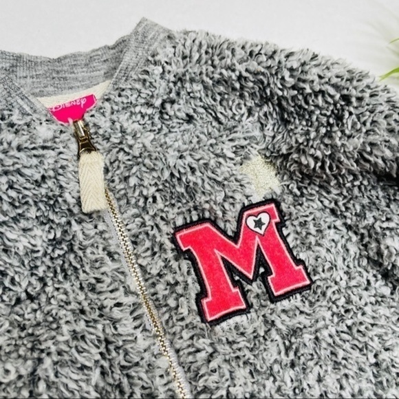 𝅺disney Minnie Mouse Grey Sherpa Fluffy Jacket - Picture 3 of 12